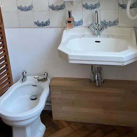 La Petite Place De La Porte D'arras *