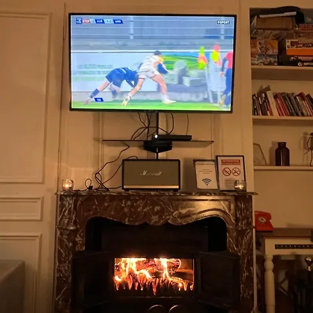 La Petite Place De La Porte D'arras *